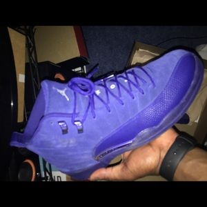 Jordan 12 deep Royal